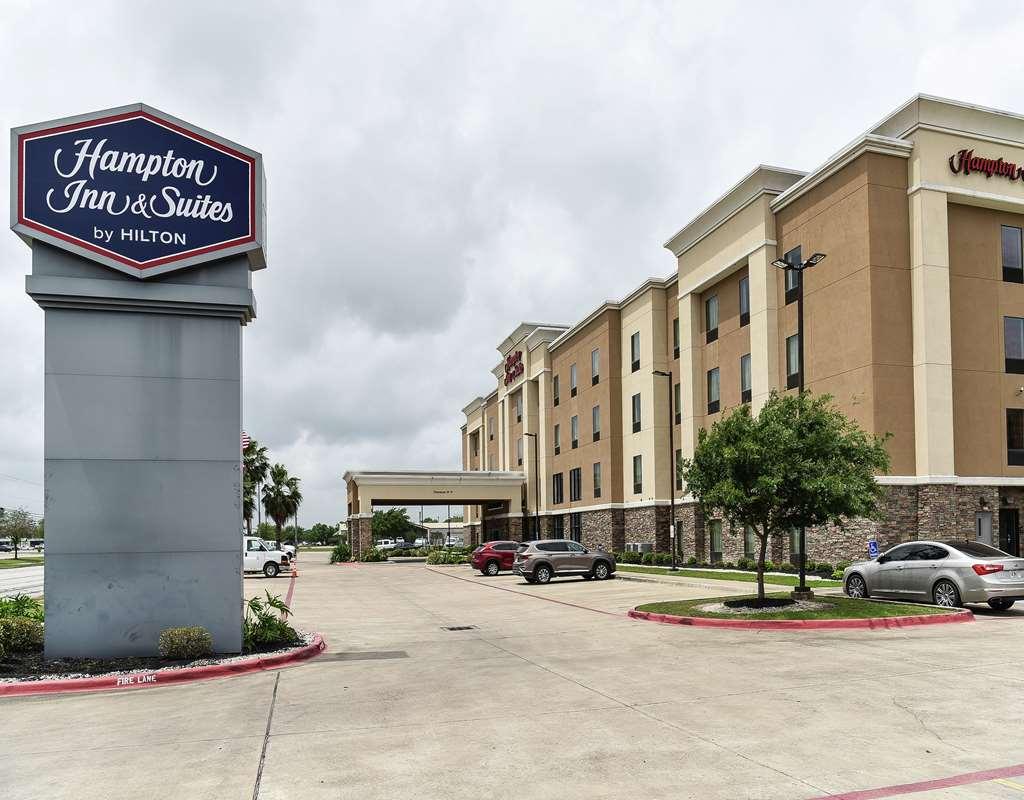 Hampton Inn & Suites Bay City Bagian luar foto