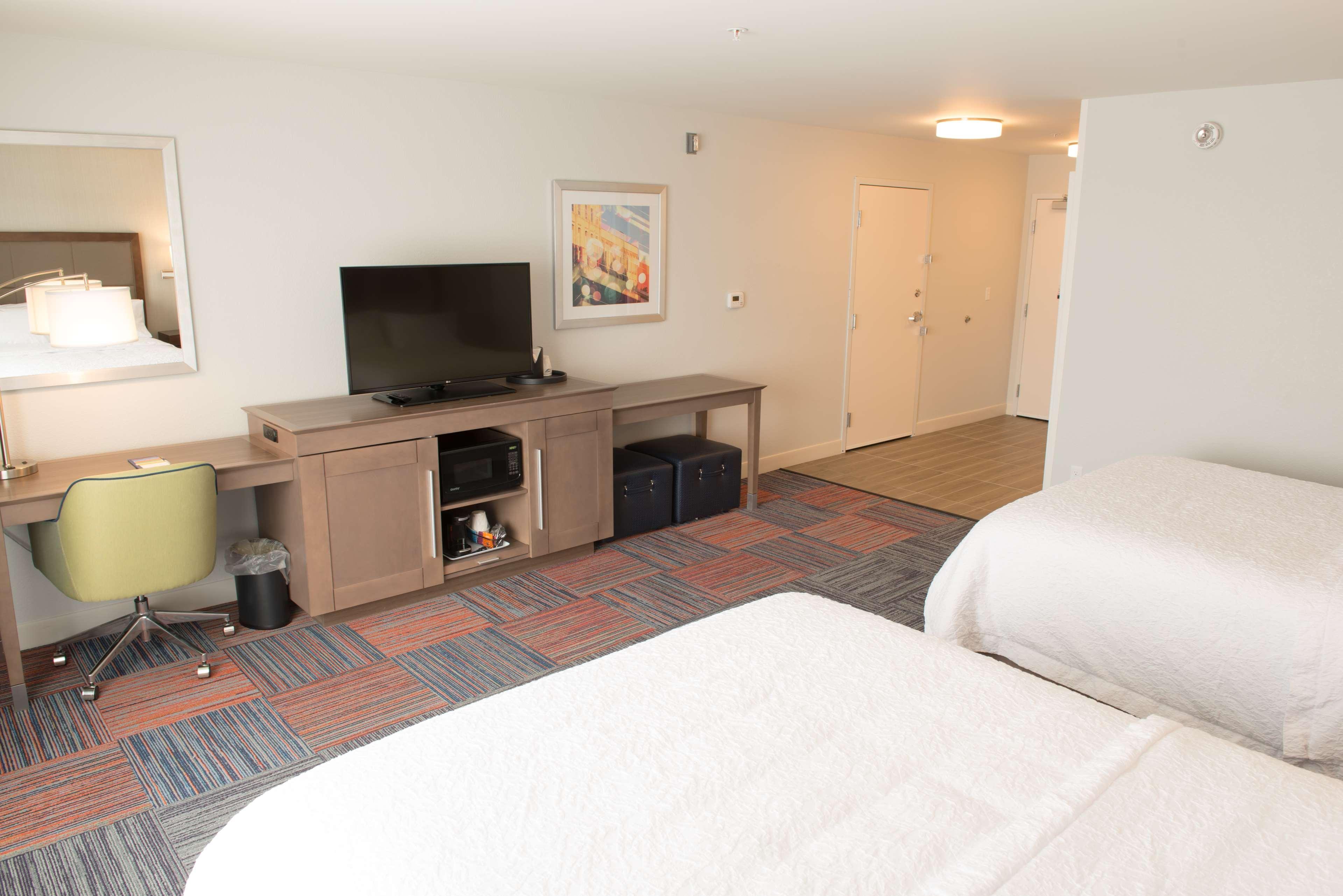 Hampton Inn & Suites Bay City Bagian luar foto